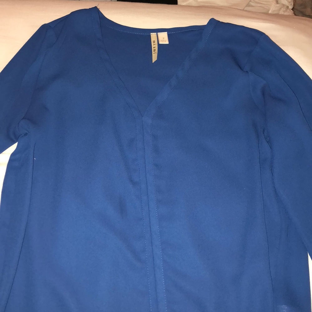 Blue top